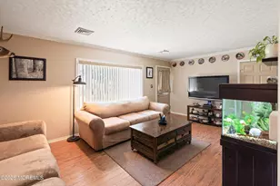 5 Bucks Ln, Marlboro Township, NJ 07746 - Photo 5