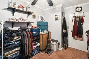 5 Bucks Ln, Marlboro Township, NJ 07746 - Photo 17