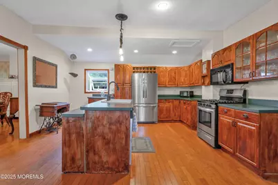 29 School Road W, Marlboro Township, NJ 07746 - Photo 9