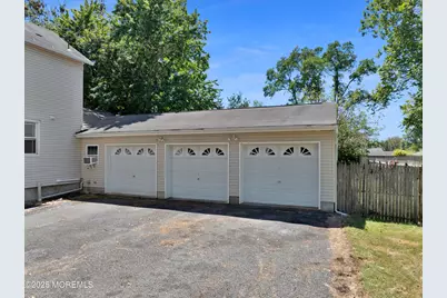 29 School Road W, Marlboro Township, NJ 07746 - Photo 3