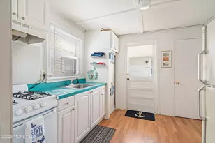 10 Brunswick Pl, Point Pleasant Beach, NJ 08742 - Photo 11