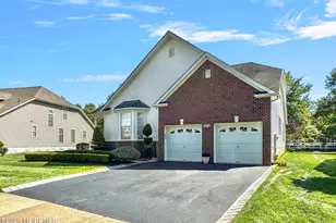 142 Scarborough Way, Marlboro Township, NJ 07746 - Photo 5