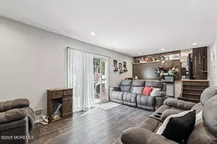 9 Cove Ct, Howell Township, NJ 07731 - Photo 13