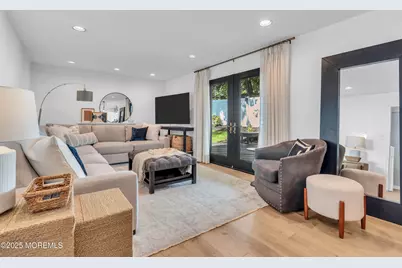 17 Winding Brook Way, Middletown, NJ 07748 - Photo 5