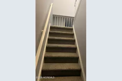 185 Clubhouse Drive, Middletown, NJ 07748 - Photo 17