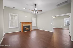 22 Baltusrol Dr, Jackson, NJ 08527 - Photo 17