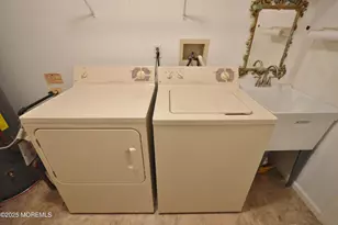 2602 Meadow Lake Dr, Toms River Township, NJ 08755 - Photo 41