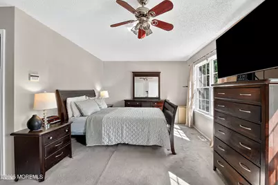 78 Albury Way, North Brunswick Township, NJ 08902 - Photo 25