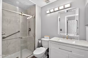 78 Albury Way, North Brunswick Township, NJ 08902 - Photo 23