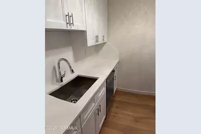 201 St Pauls Avenue #8F, Jersey City, NJ 07306 - Photo 5