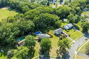 8 Chesapeake Rd, Manalapan Township, NJ 07726 - Photo 3