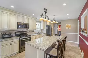 30 Forrest Hill Dr, Howell Township, NJ 07731 - Photo 11