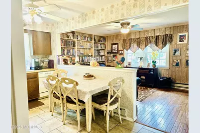 7 Bedford Court, Toms River Township, NJ 08757 - Photo 3