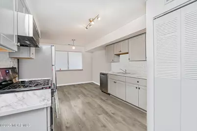 1513 Edison Glen Terrace #1513, Edison, NJ 08837 - Photo 13