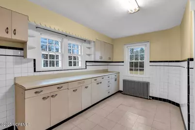 16 Robertsville Road, Freehold, NJ 07728 - Photo 11