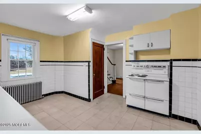 16 Robertsville Road, Freehold, NJ 07728 - Photo 9