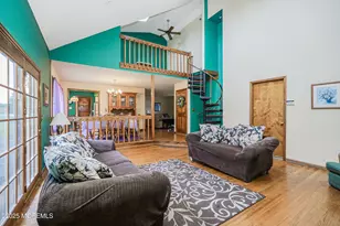 228 Paint Island Springs Rd, Clarksburg, NJ 08510 - Photo 11