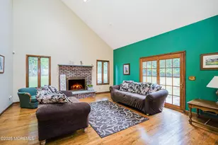 228 Paint Island Springs Rd, Clarksburg, NJ 08510 - Photo 9