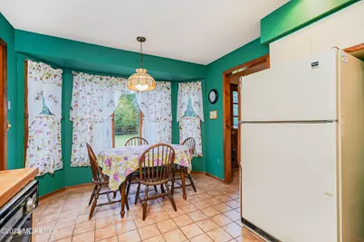 228 Paint Island Springs Road, Clarksburg, NJ 08510 - Photo 15