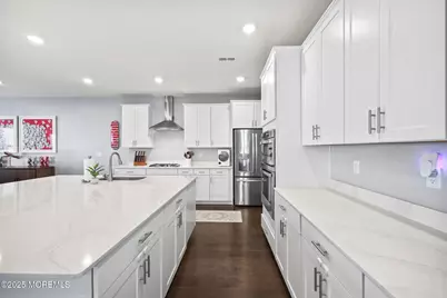 1006 Navigator Avenue, Marlboro Township, NJ 07746 - Photo 9