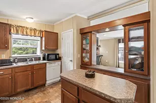 45 Marcia Memorial Cir, Jackson, NJ 08527 - Photo 5