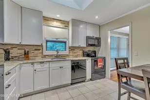 20 Devon Rd, Middletown, NJ 07748 - Photo 5