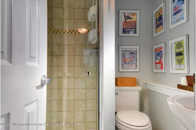 105 St Louis Avenue, Point Pleasant Beach, NJ 08742 - Photo 11