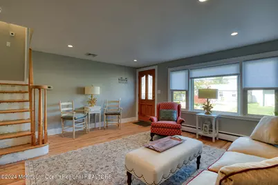 105 St Louis Avenue, Point Pleasant Beach, NJ 08742 - Photo 5