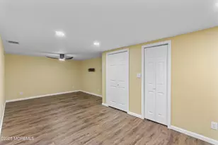 20 Brookwood Dr, Freehold, NJ 07728 - Photo 21