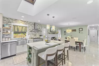 20 Brookwood Drive, Freehold, NJ 07728 - Photo 3