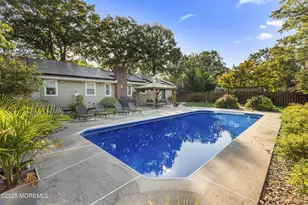 20 Brookwood Dr, Freehold, NJ 07728 - Photo 25