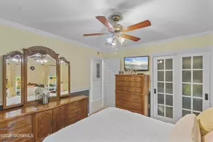 20 Brookwood Dr, Freehold, NJ 07728 - Photo 17