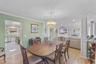 20 Brookwood Dr, Freehold, NJ 07728 - Photo 9