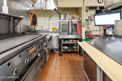 688 E Bay Avenue, Barnegat, NJ 08005 - Photo 11