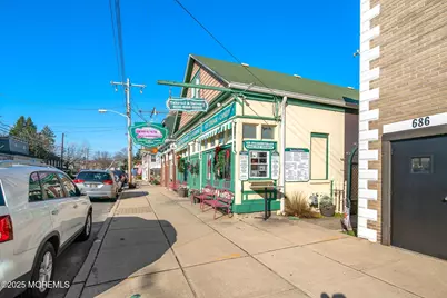 688 E Bay Avenue, Barnegat, NJ 08005 - Photo 3