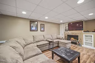 11 Oxford Rd, Manalapan Township, NJ 07726 - Photo 25