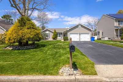 148 Mizzen Avenue, Manahawkin, NJ 08050 - Photo 3