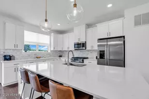 63 Bataan Ave, Tinton Falls, NJ 07724 - Photo 21