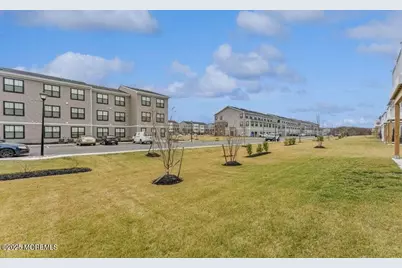 63 Bataan Avenue, Tinton Falls, NJ 07724 - Photo 55