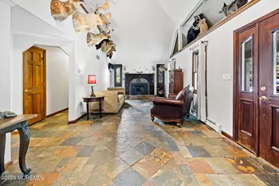 1069 W Veterans Highway, Jackson, NJ 08527 - Photo 13