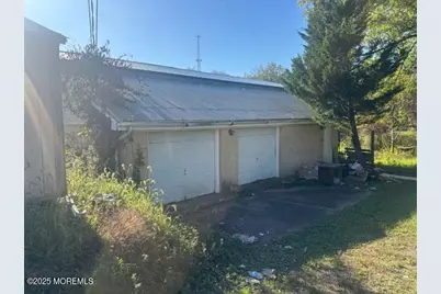 1002 State Route 33, Freehold, NJ 07728 - Photo 3