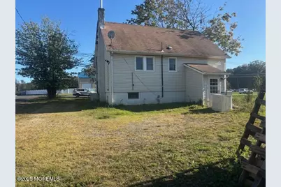 1002 State Route 33, Freehold, NJ 07728 - Photo 5