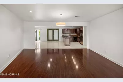 9E Cove Lane, North Bergen, NJ 07047 - Photo 9