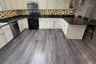 4 Davids Ln, Howell Township, NJ 07731 - Photo 5