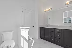 38 Sofia Dr, Manalapan Township, NJ 07726 - Photo 17