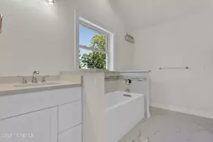 650 Washington Ave, Union Beach, NJ 07735 - Photo 23