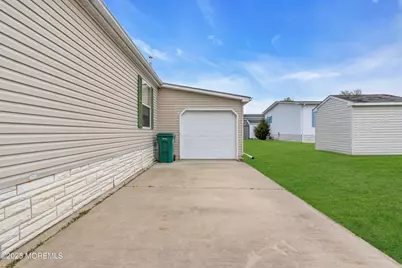 1100 Sycamore Court, Whiting, NJ 08759 - Photo 25