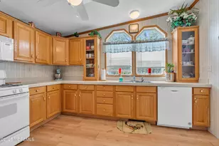 1100 Sycamore Ct, Whiting, NJ 08759 - Photo 9