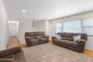 116 Moss Pl, Neptune Township, NJ 07753 - Photo 5