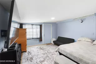 116 Moss Pl, Neptune Township, NJ 07753 - Photo 17